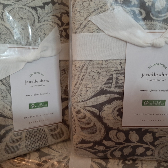 Pottery Barn Bedding Pottery Barn Janelle Damask King Duvet Cover 2